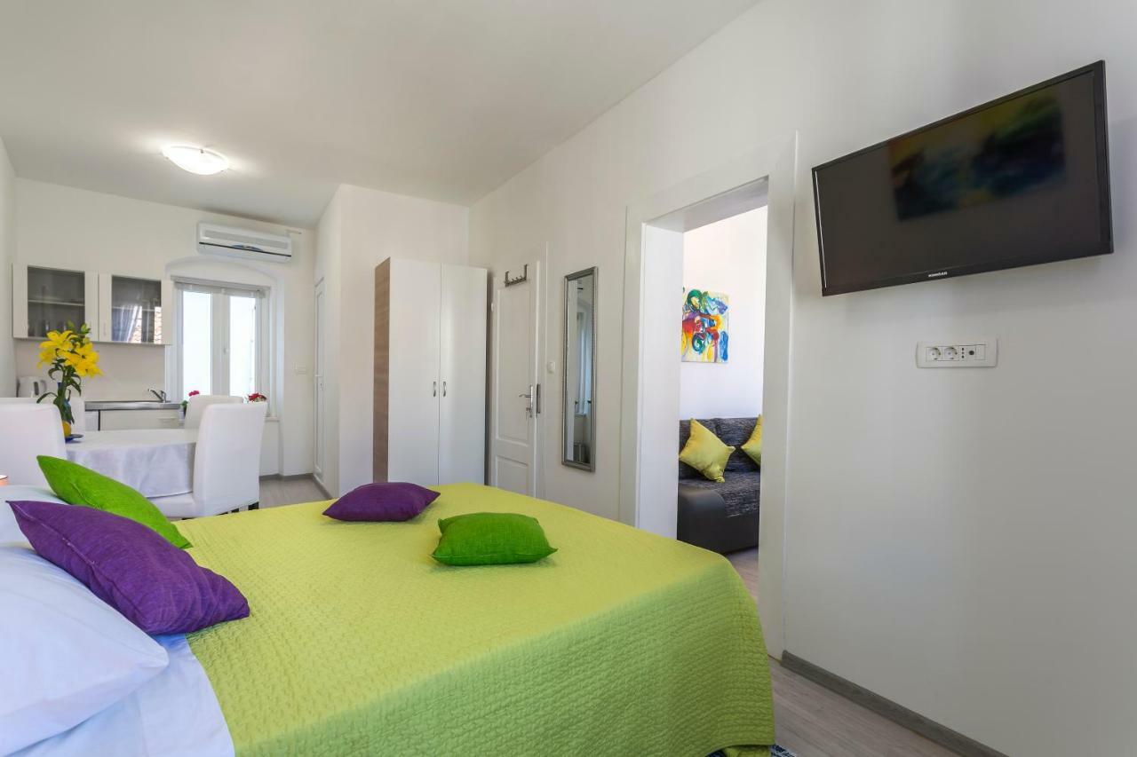 Appartement Old Town Tower Split Extérieur photo